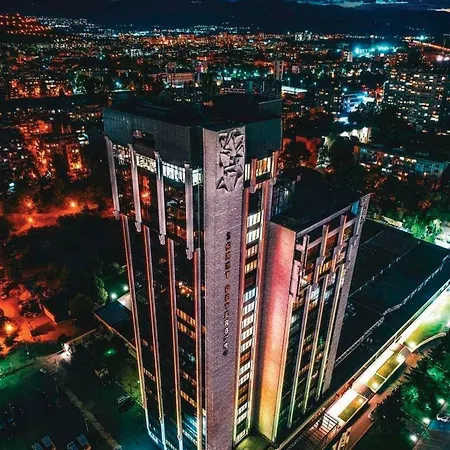 فندق Park Sankt Peterburg