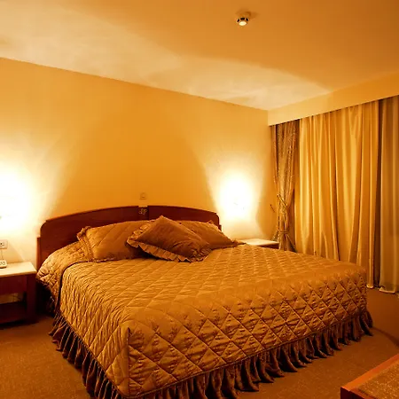 Park Sankt Peterburg فندق بلوفديف