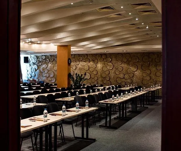 圣彼特堡公园酒店