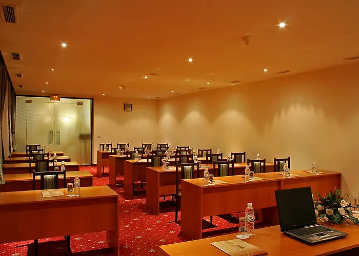 圣彼特堡公园酒店 酒店